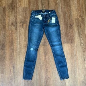 Lucky Brand Charlie Super Skinny